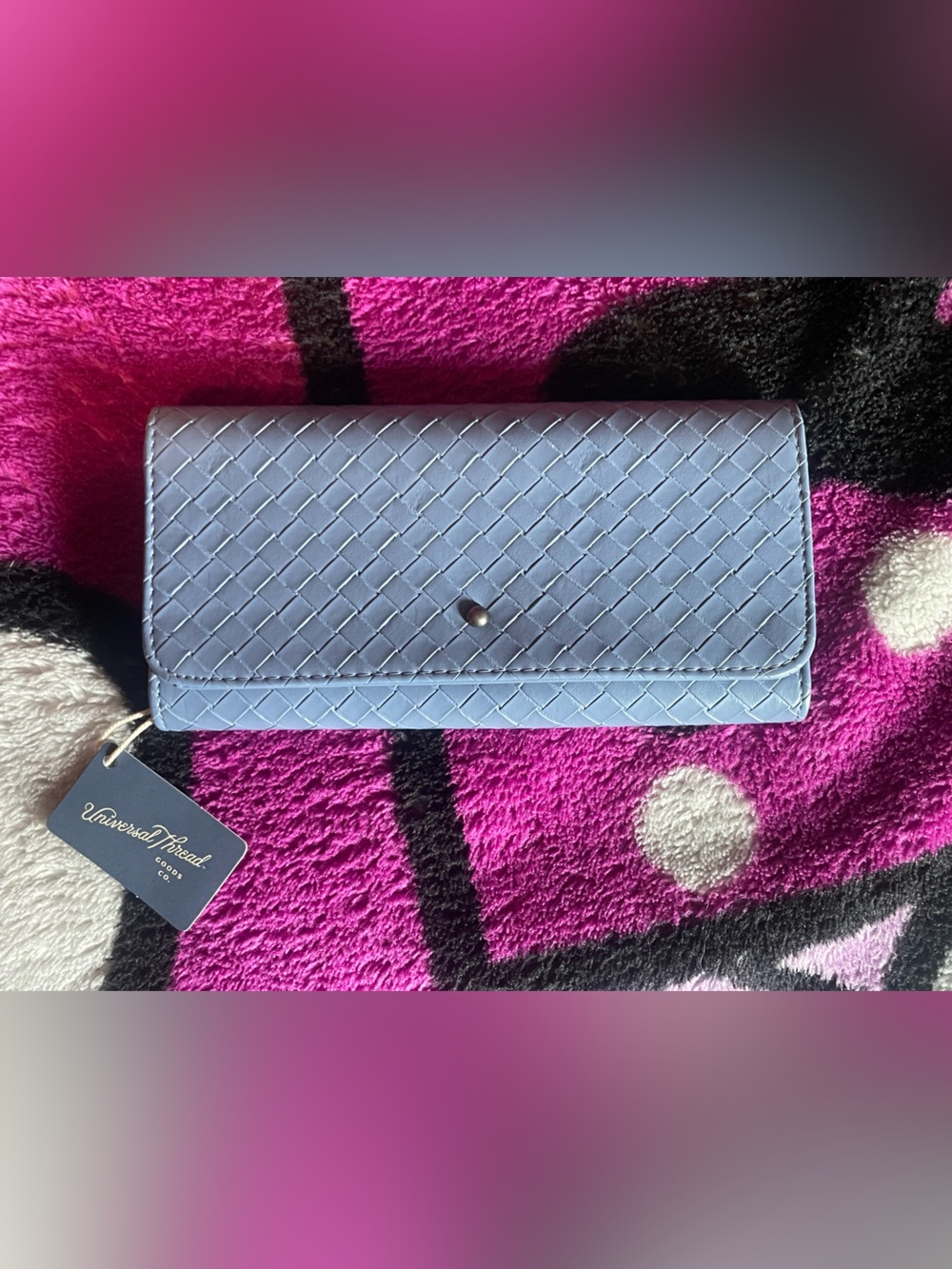 Blue Universal Threads Parquet / Crosshatch Wallet